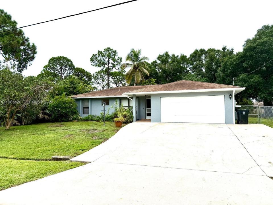 210 SW Voltair Ter, Port St. Lucie, Florida 34984, USA