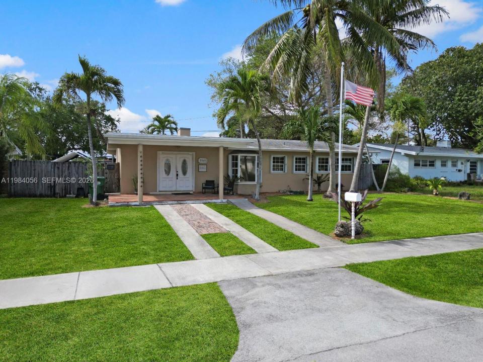 9365 Jamaica Dr, Cutler Bay, Floride 33189, États-Unis