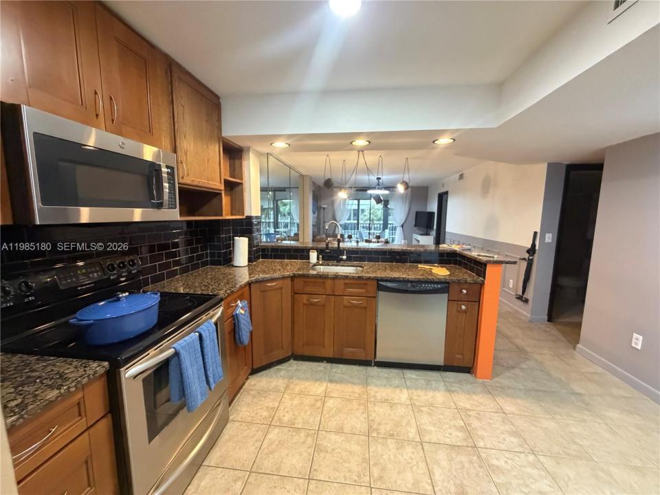 896 N Federal Hwy 326, Lantana, Floride 33462, États-Unis