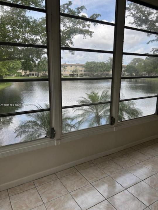 5103 NW 35th St 503, Lauderdale Lakes, Floride 33319, États-Unis