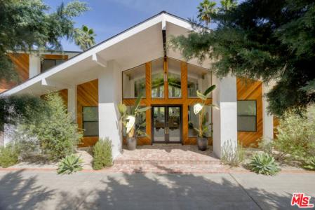 WINNETKA Avenue, Woodland Hills, Californie 91364, États-Unis