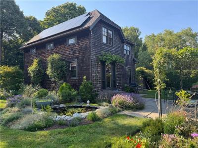 68 Sachuest Way, Middletown, Rhode Island 02842