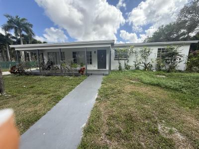 5360 S 73rd Road, Greenacres, Florida 33463
