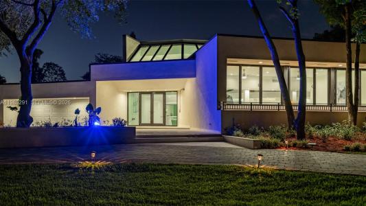 11861 NW 4th St, Plantation, Florida 33325, USA