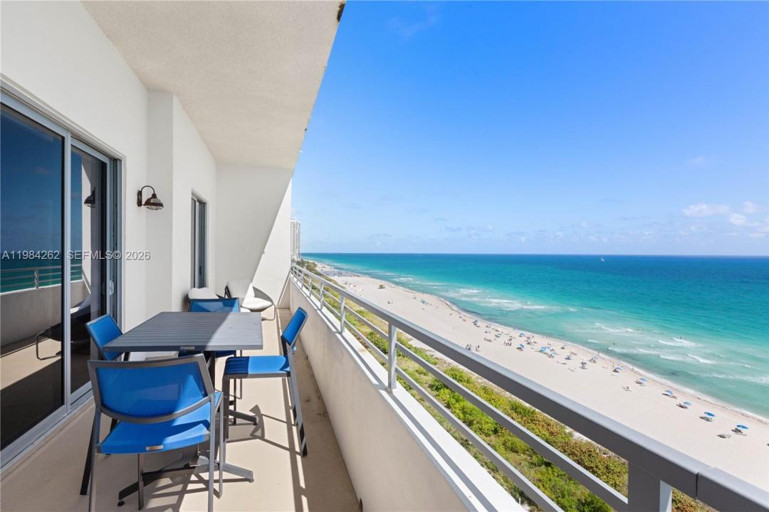 5555 Collins Ave 17J, Miami Beach, Floride 33140, États-Unis