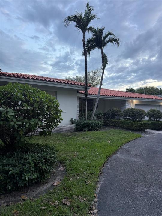 1208 Bird Rd, Coral Gables, Floride 33146, États-Unis