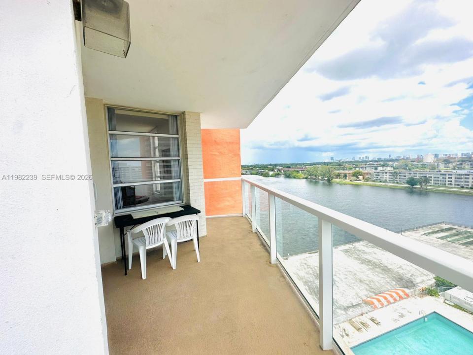 1301 NE Miami Gardens Dr 915W, Miami, Florida 33179, Stati Uniti