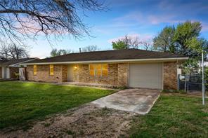 309 4th Street, Rosebud, Texas 76570, Stati Uniti