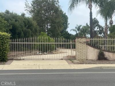 W Phillips, Ontario, Californie 91762, États-Unis