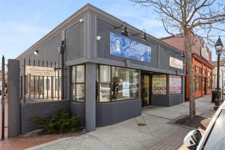 126A Main Street, Islip, New York 11706, Stati Uniti