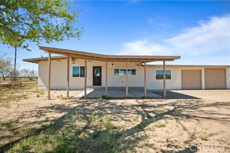 Colusa Rd, Adelanto, Kalifornien 92301, USA