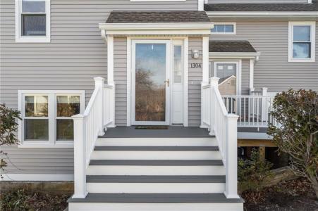 1304 Fairway Drive 1304, Middletown, RI 02842, USA