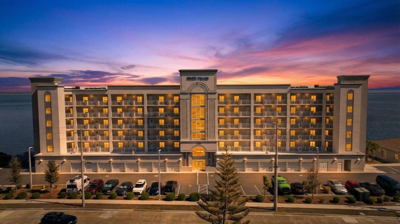 1805 Riverside Drive 302, Titusville, Floride 32780, États-Unis