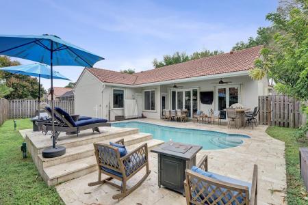 10808 Nashville Drive, Cooper City, Florida 33026, USA