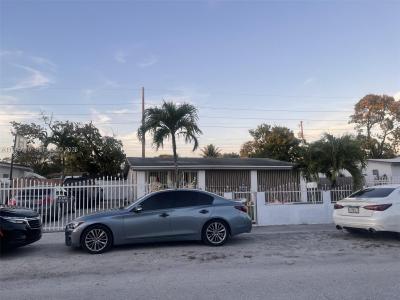 3115 NW 86th street, Miami, Florida 33147, USA