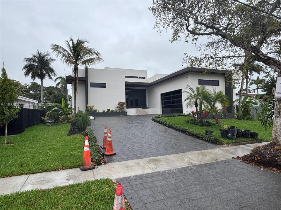 2161 NE 124th St, North Miami, Floride 33181, États-Unis