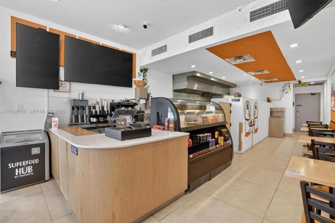 QSR- Beachside Restaurant For Sale, Fort Lauderdale, Floride 33304, États-Unis