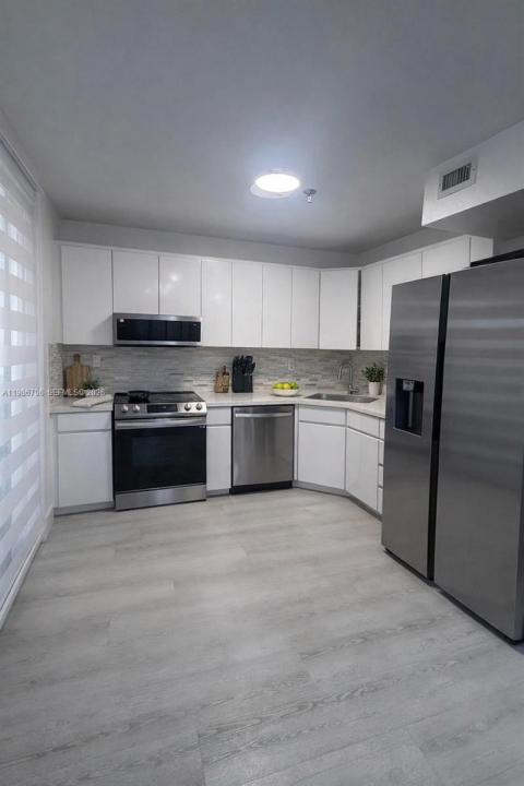 671 NE 195th St 219-E, Miami, Floride 33179, États-Unis