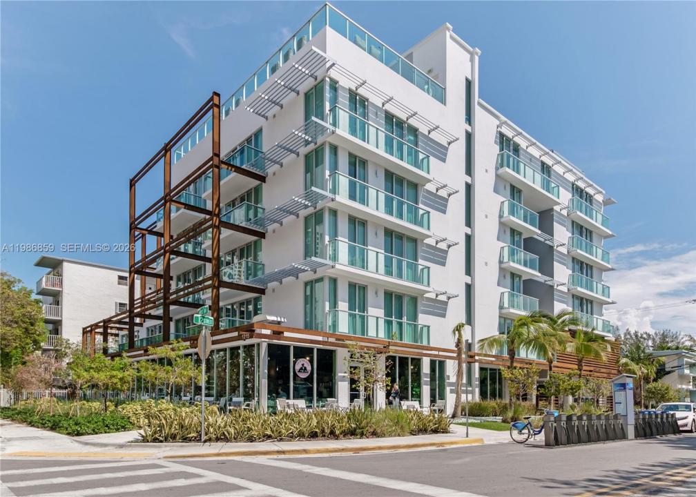1215 West Ave 402, Miami Beach, Floride 33139, États-Unis