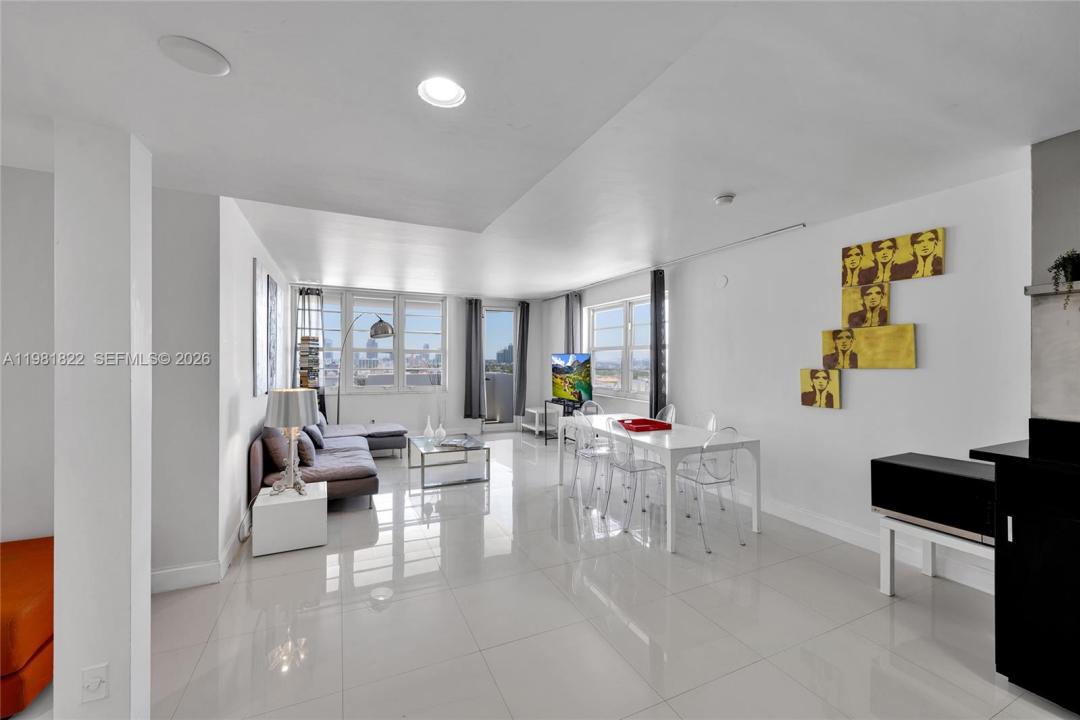 100 Lincoln Rd 1511, Miami Beach, Florida 33139, USA