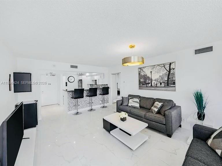 20301 W Country Club Dr 1023, Aventura, Flórida 33180, Estados Unidos