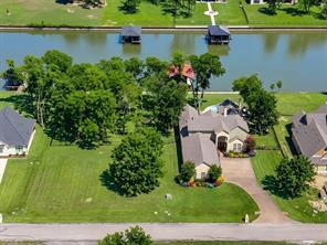 305 Canal Street, Corsicana, Texas 75109, USA