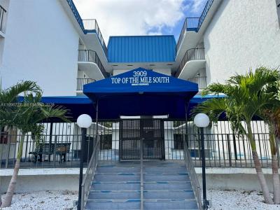 3909 N Ocean Blvd 208, Fort Lauderdale, Florida 33308, USA