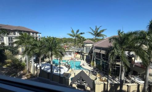 2625 NE 14th Ave 406, Wilton Manors, Florida 33334, USA