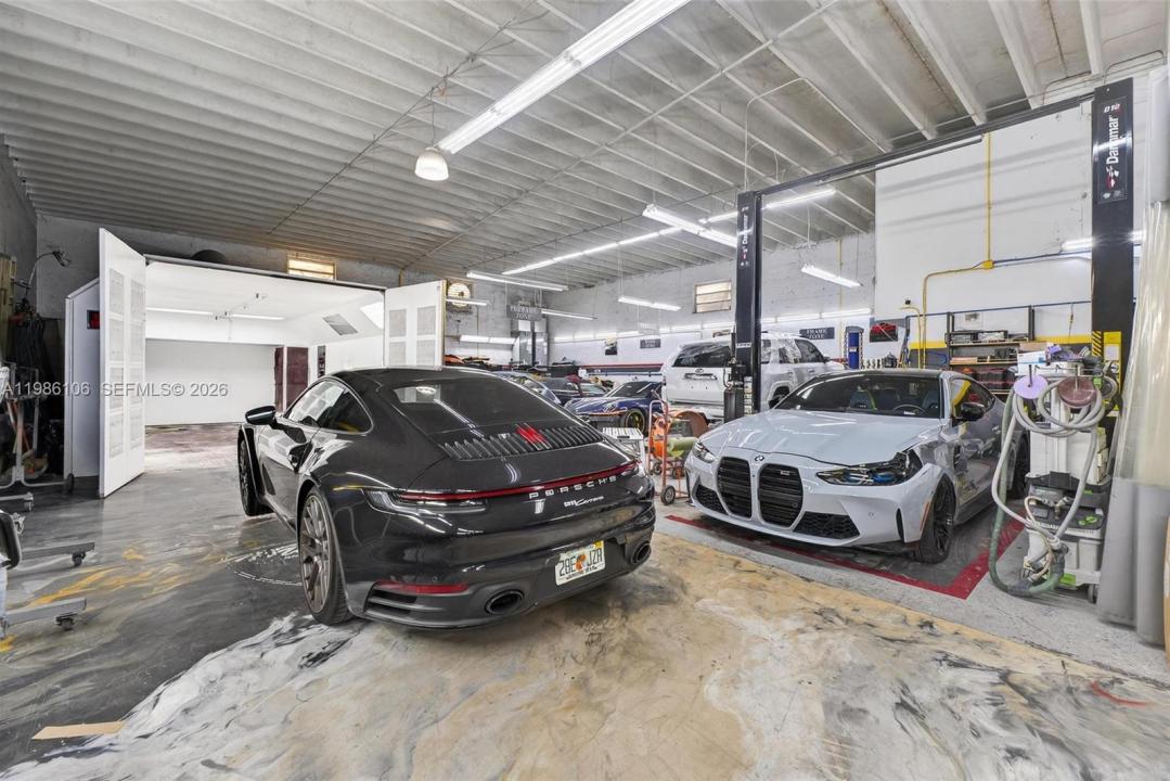0000 NW 56, Doral, Florida 33166, Stati Uniti