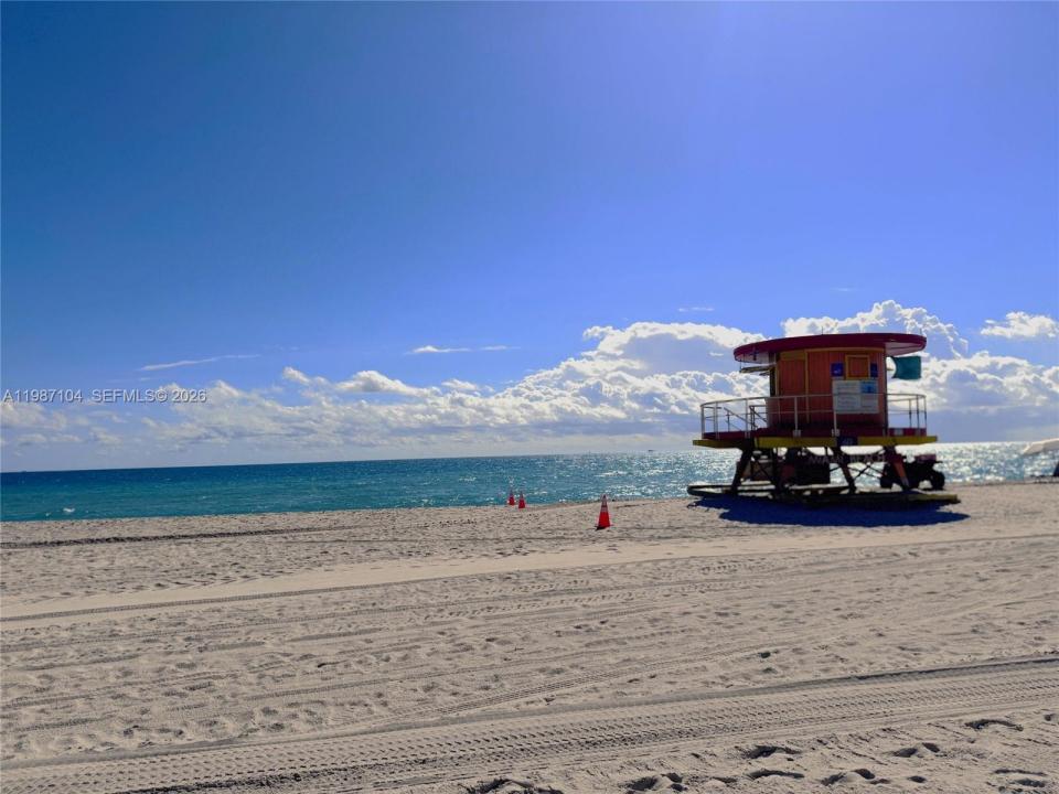 6061 Collins Ave 12D, Miami Beach, Floride 33140, États-Unis
