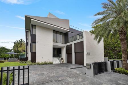 610 Harbor Cir, Key Biscayne, Florida 33149, USA