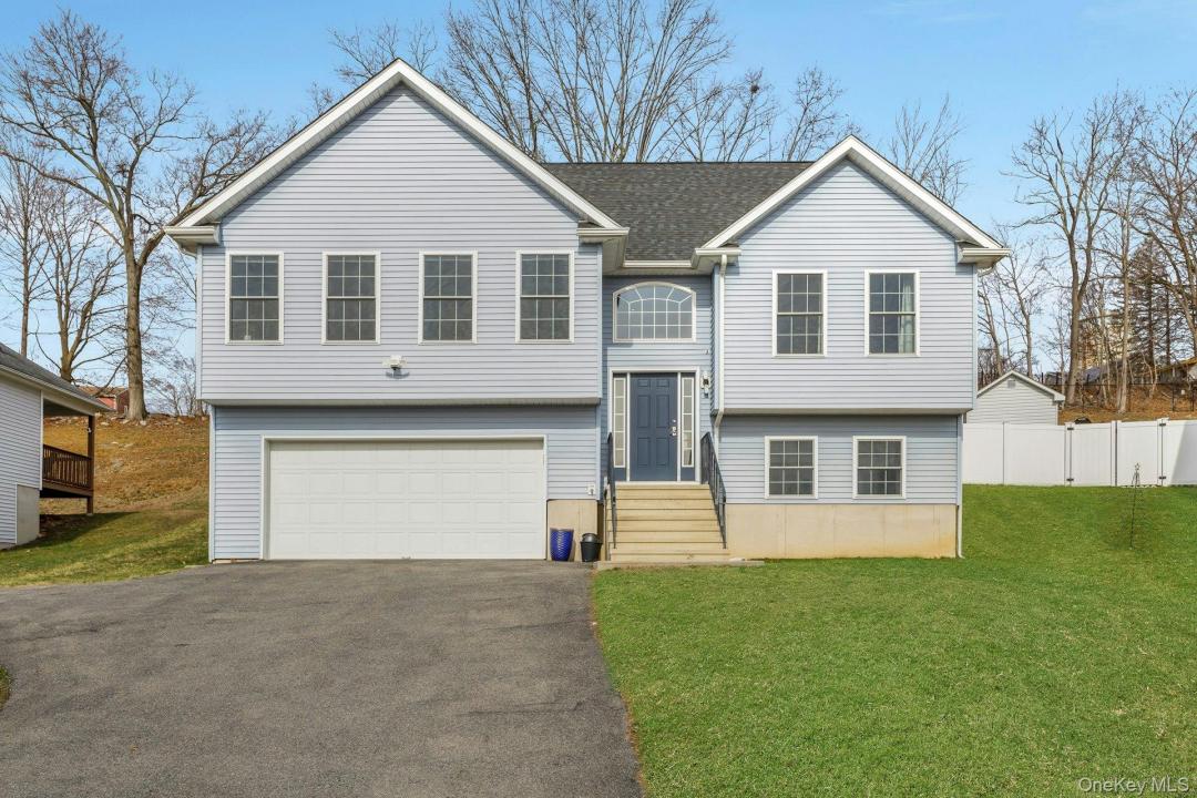 111 Logans Way, Montgomery, New York 12543, USA