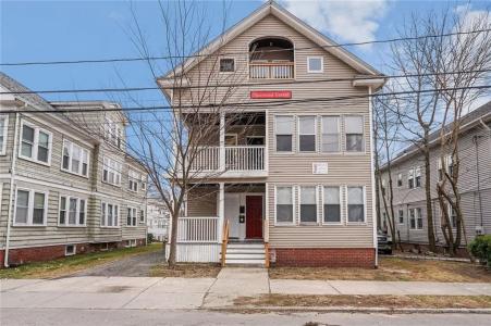 123 Radcliffe Avenue 3rd floor, Providence, RI 02908, USA