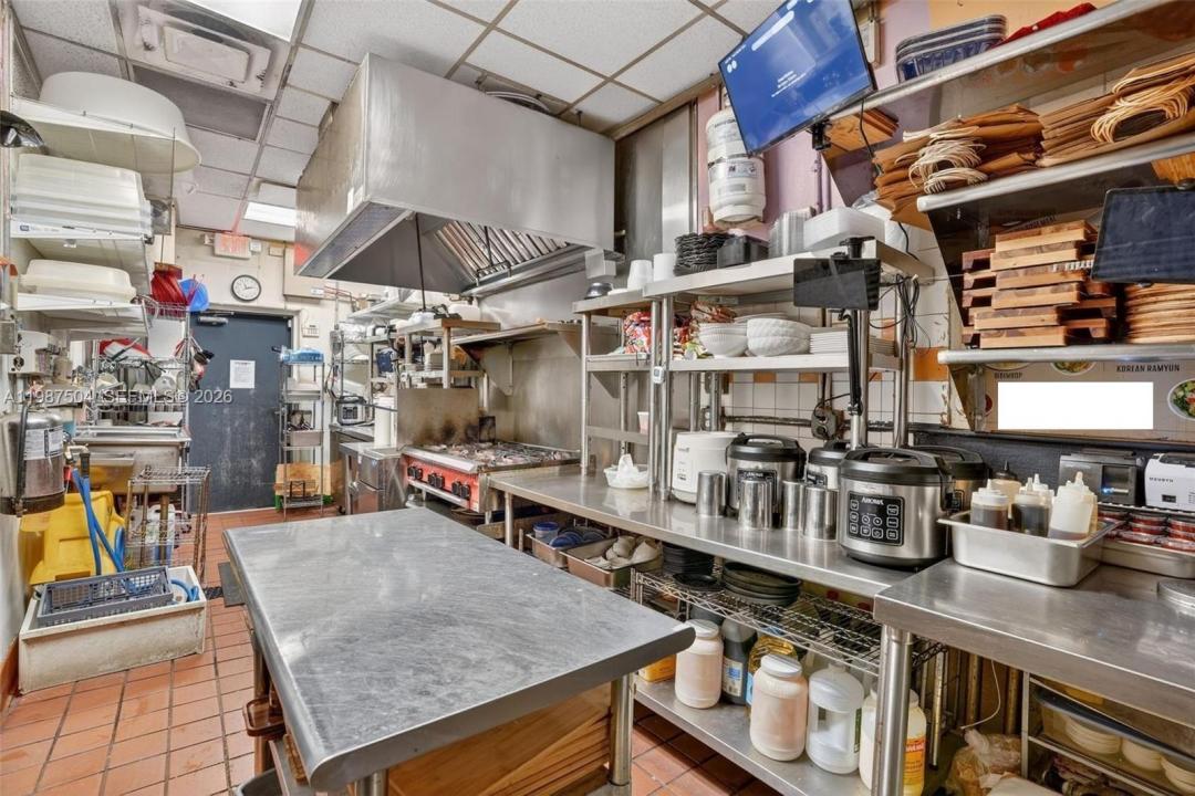 Restaurant For Sale in the heart of Kendall, Kendall, Floryda 33186, USA