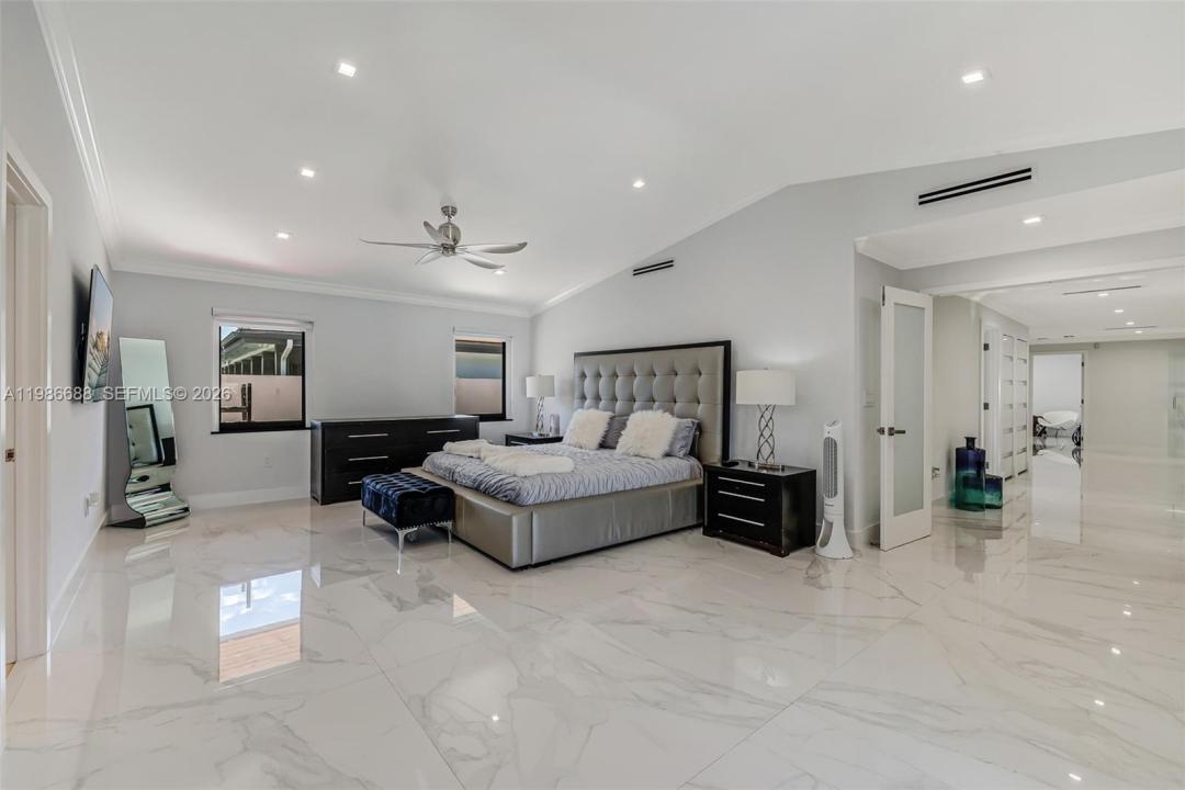 13801 SW 34th St, Miami, Florida 33175, USA