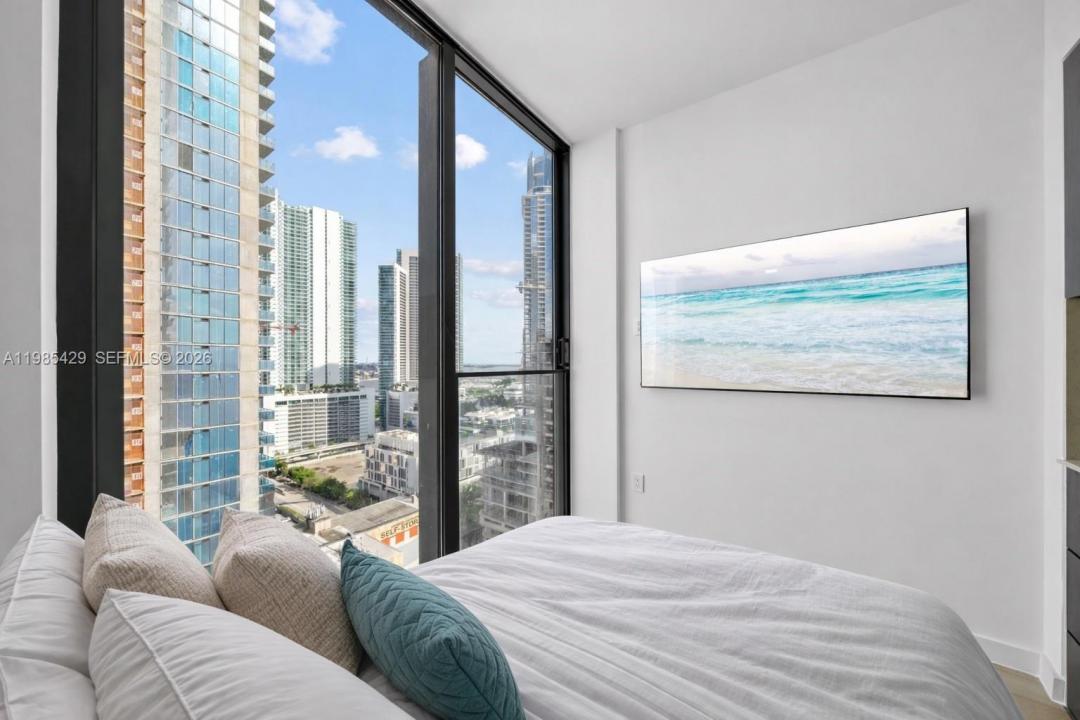 20 NE 11 ST 2306B, Miami, Floride 33132, États-Unis
