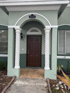 2525 SE 14th Ave 386, Homestead, Florida 33035, USA