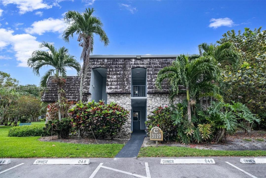 3119 Oakland Shores Dr C204, Oakland Park, Floride 33309, États-Unis