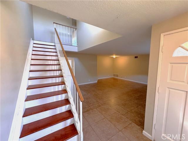 N Teakwood Avenue, Rialto, Californie 92377, États-Unis