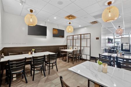 Restaurant For Sale in the heart of Kendall, Kendall, Florida 33186, Stati Uniti