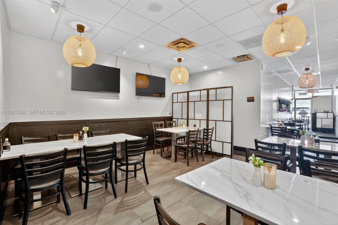 Restaurant For Sale in the heart of Kendall, Kendall, Floride 33186, États-Unis