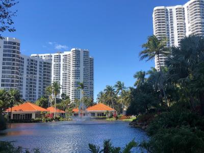 3530 Mystic Pointe Dr 1412, Aventura, Florida 33180, USA