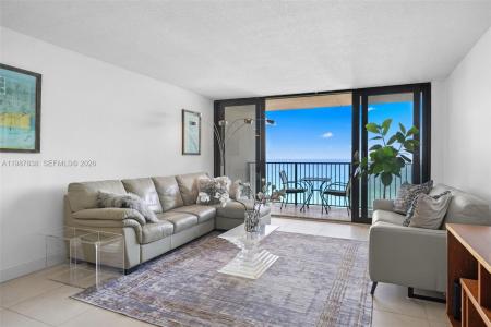 2201 S Ocean Dr 1102, Hollywood, Florida 33019, USA