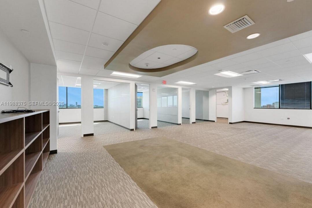 75 Valencia Ave 1050, Coral Gables, Floride 33134, États-Unis