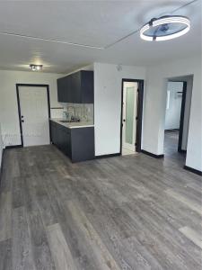 636 NW 14th Ter 1, Fort Lauderdale, Florida 33311, USA