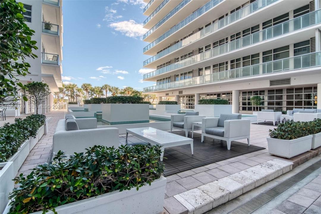 3737 Collins Ave S-203, Miami Beach, Floride 33140, États-Unis