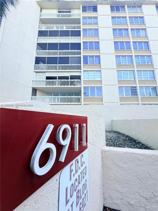 6911 Environ Blvd 1M, Lauderhill, Floride 33319, États-Unis