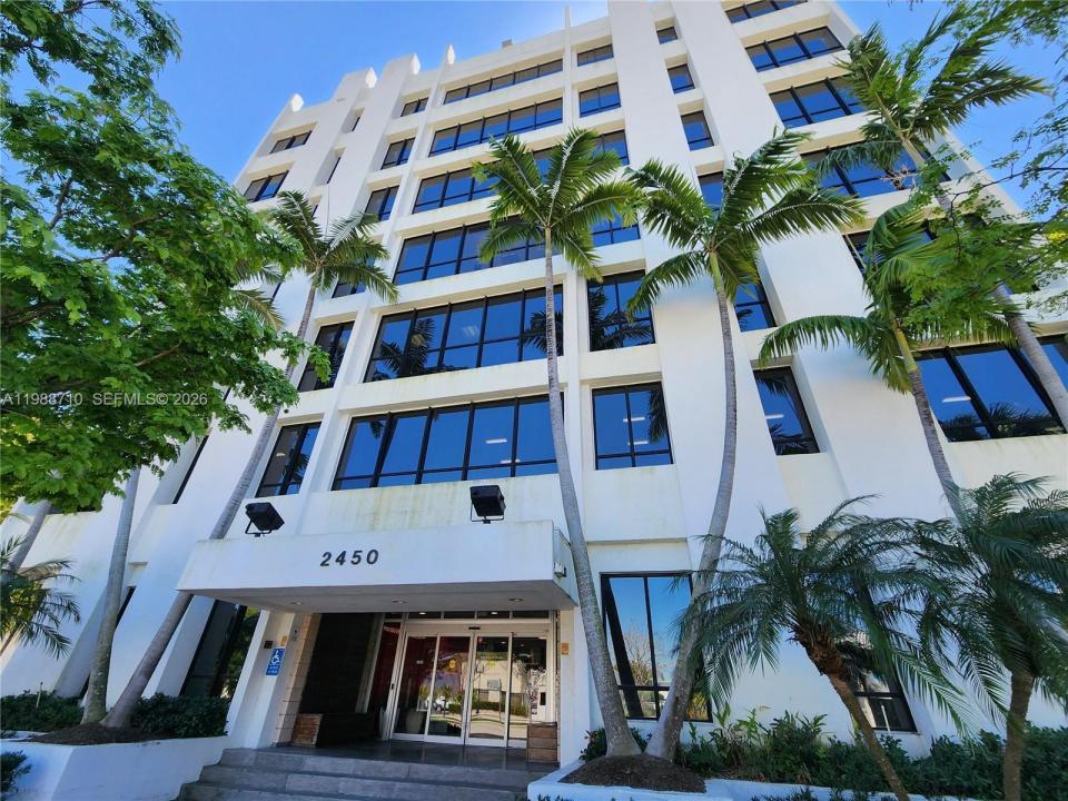 2450 Hollywood Blvd CU404, Hollywood, 플로리다 33020, 미국