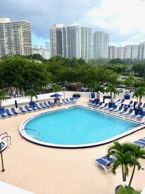 3701 N Country Club Dr 504, Aventura, Флорида 33180, Соединенные Штаты