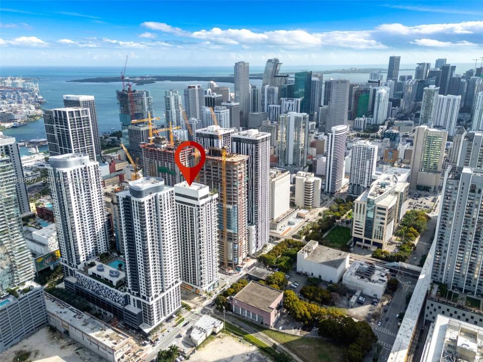 11 NE 6th 2207, Miami, Florida 33131, Stati Uniti
